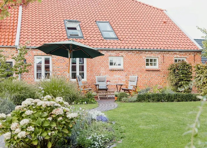 Rural Retreat With Garden In The Wendland Region Ferienhaus Hinte